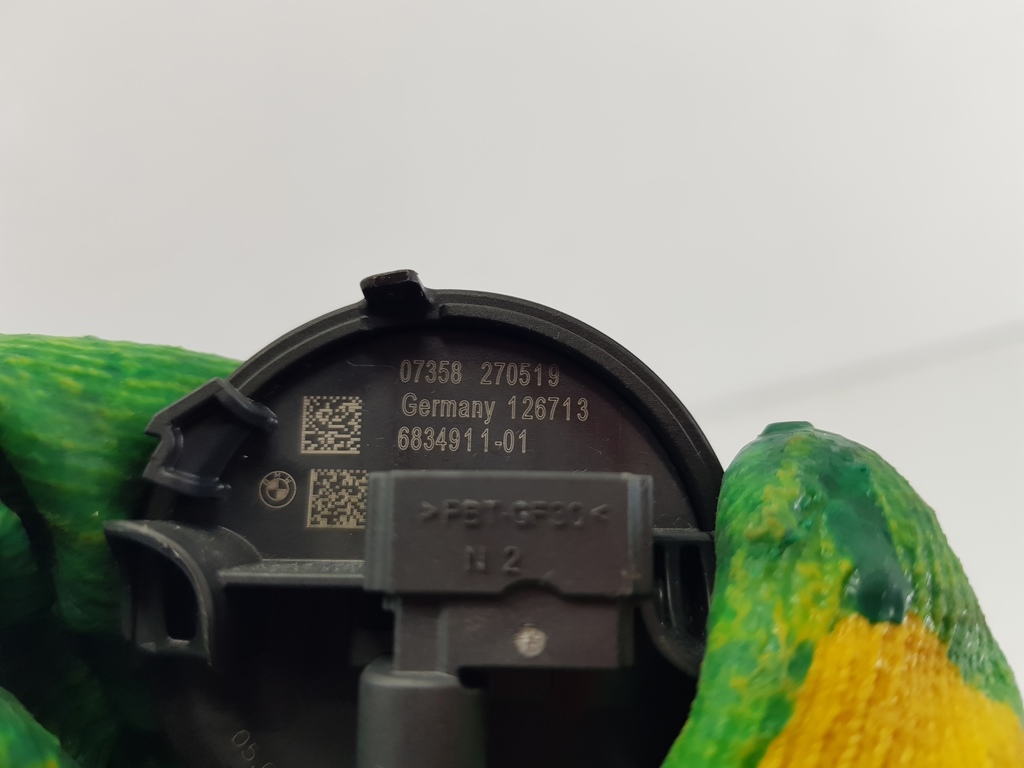 307456