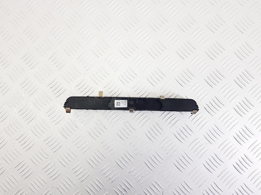 307925