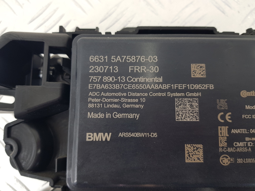 310128