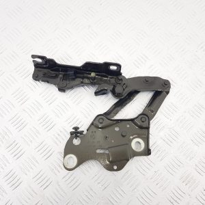 Петля капота правая BMW X6 G06 3 поколение (2019-2026)