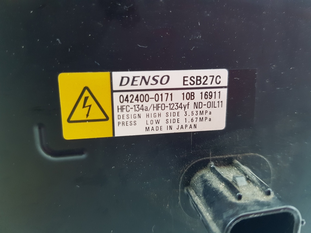 310520