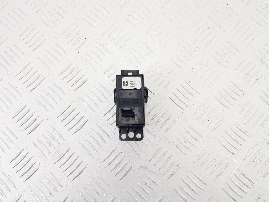 310853