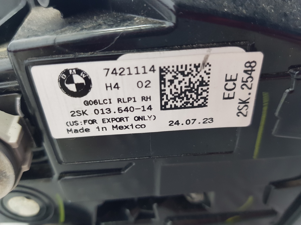 311049