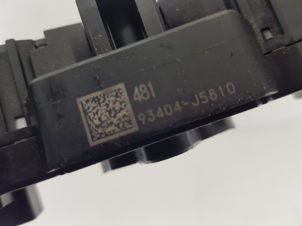 313135