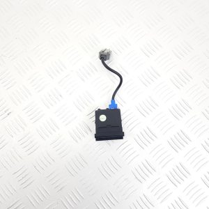 Разъем AUX / USB Kia Stinger 1 поколение (2017-2020)