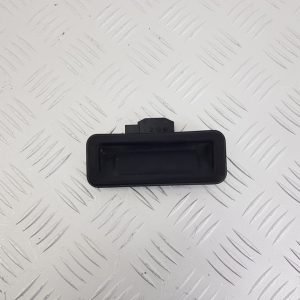 Кнопка открытия багажника BMW 4 G22/G23 2 поколение (2020-2024)