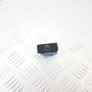 Разъем AUX / USB BMW 4 G22/G23 2 поколение (2020-2024)