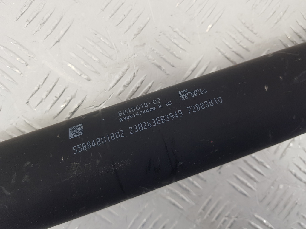 314425