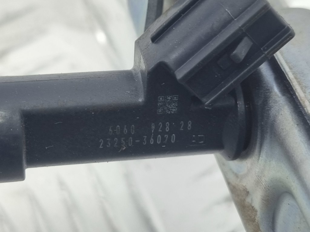 315323