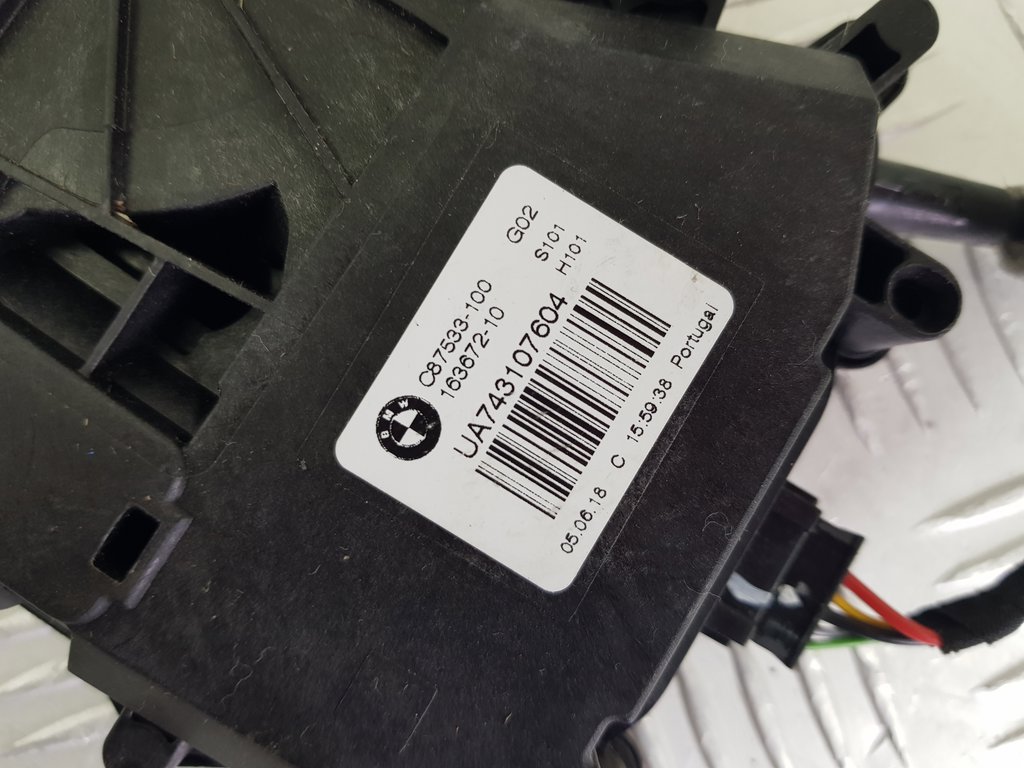 315872