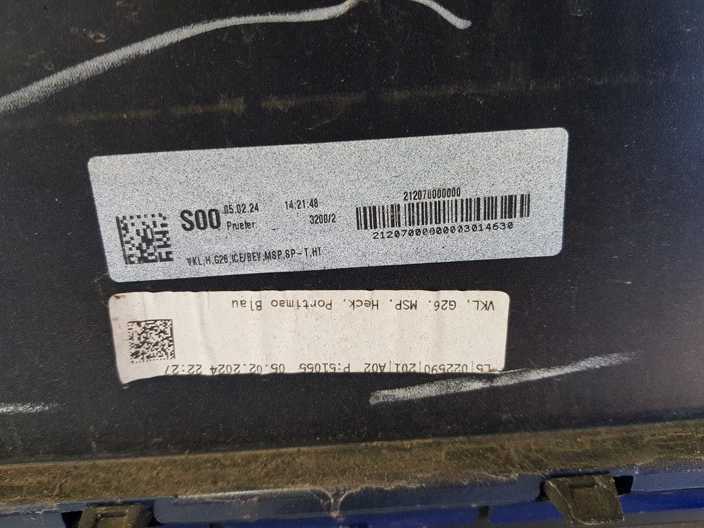316011