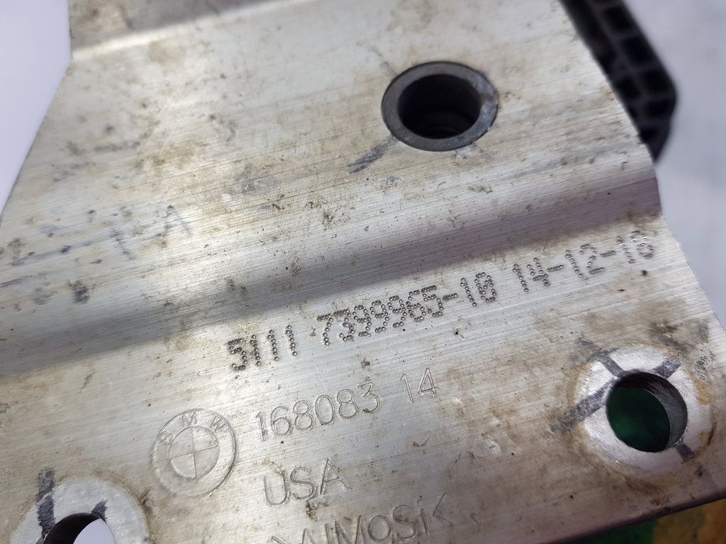 316130
