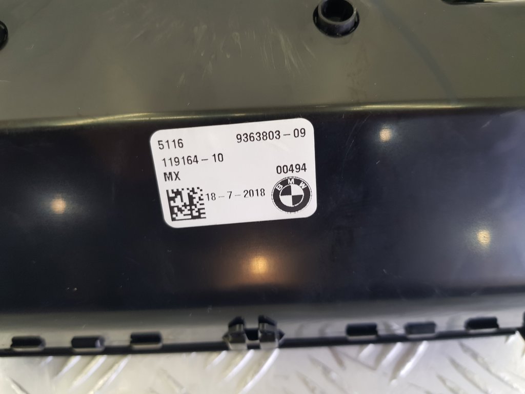 316632