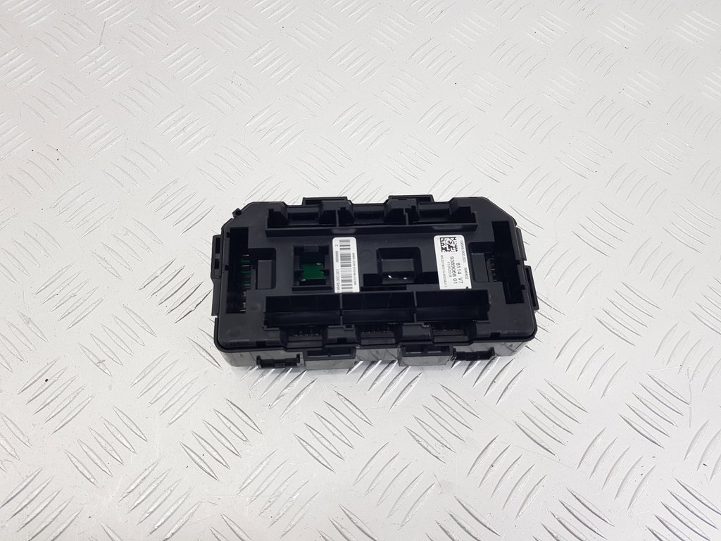 316946