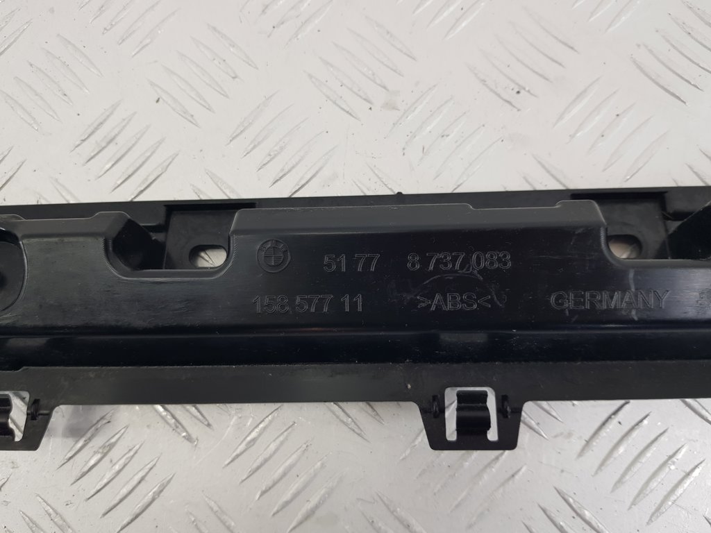317576