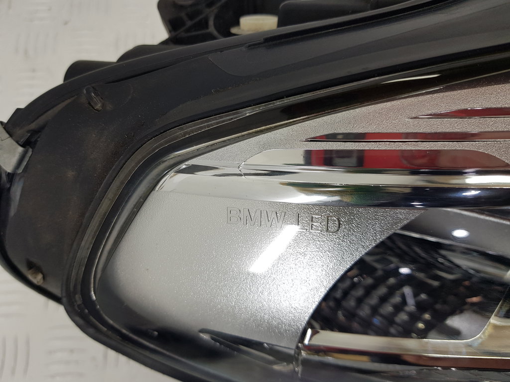 317695