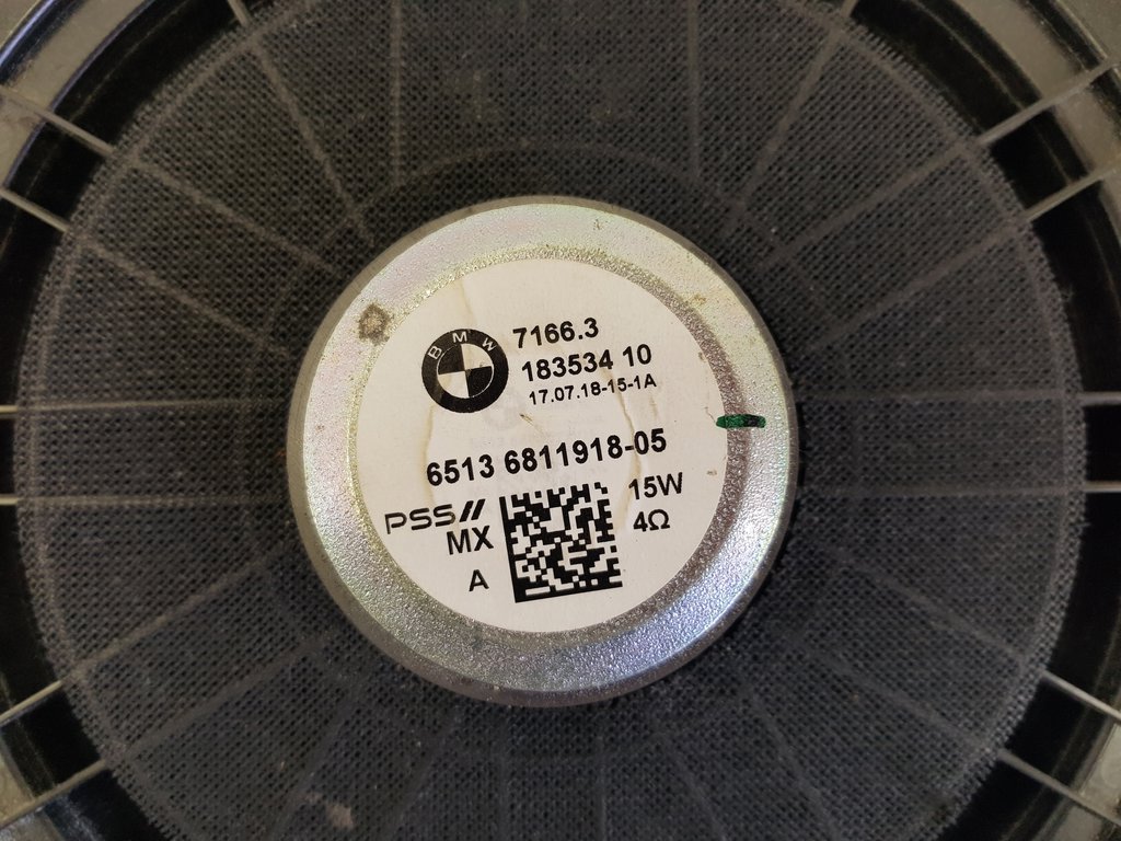 317905