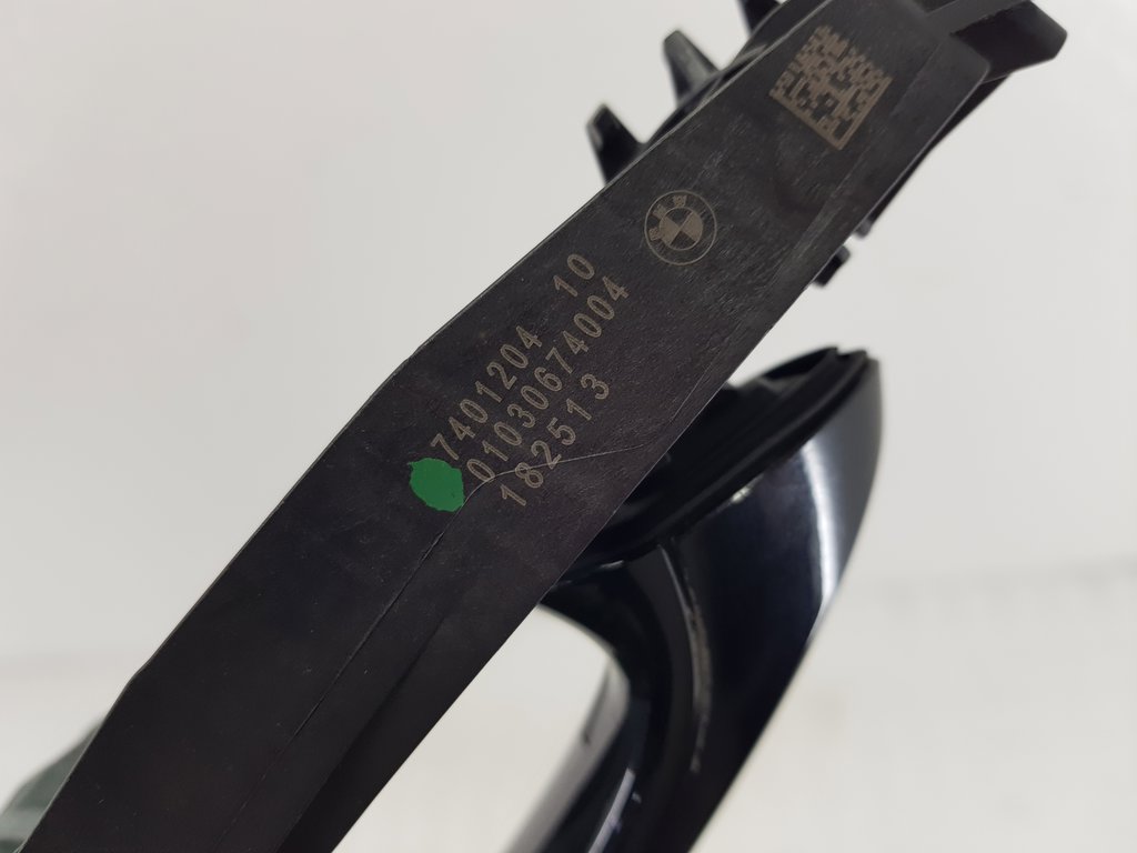 319029