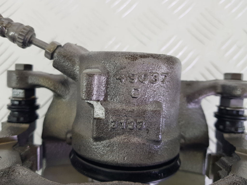 319464