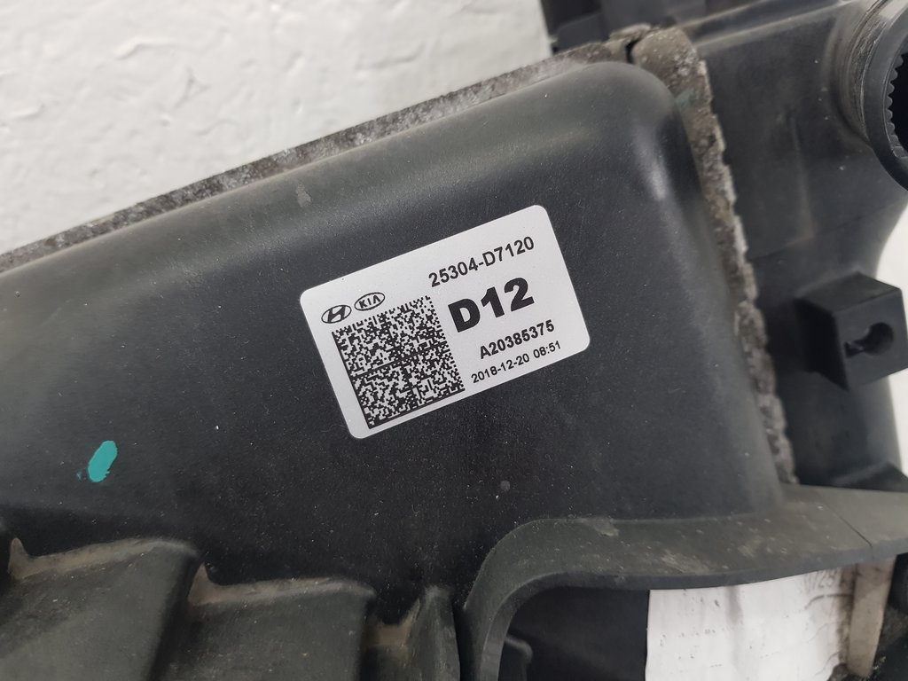 319876