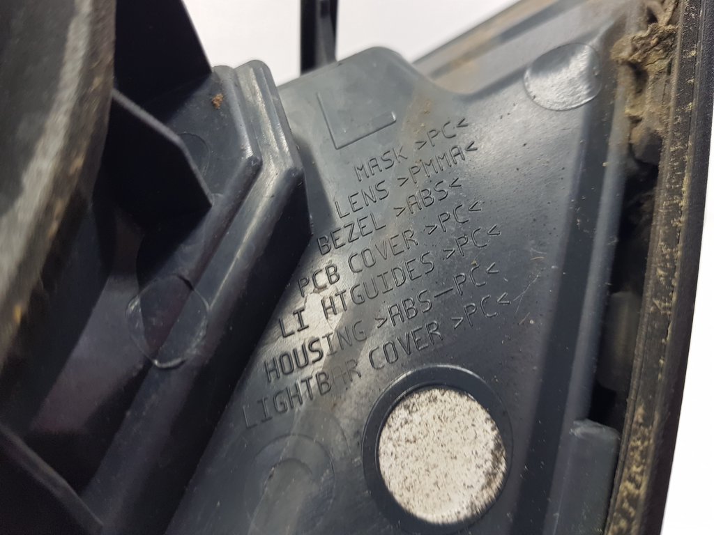319979