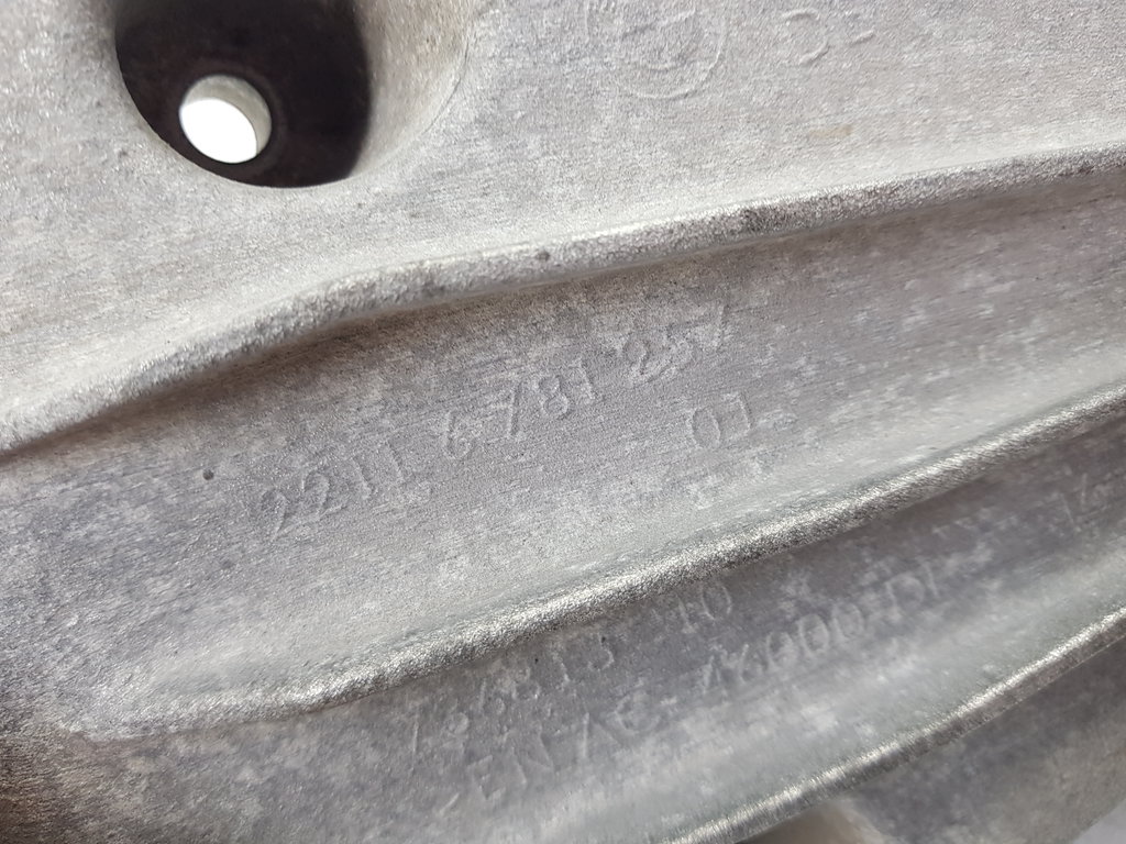 320034