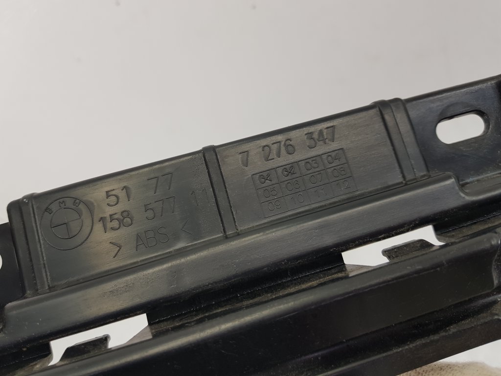 320037