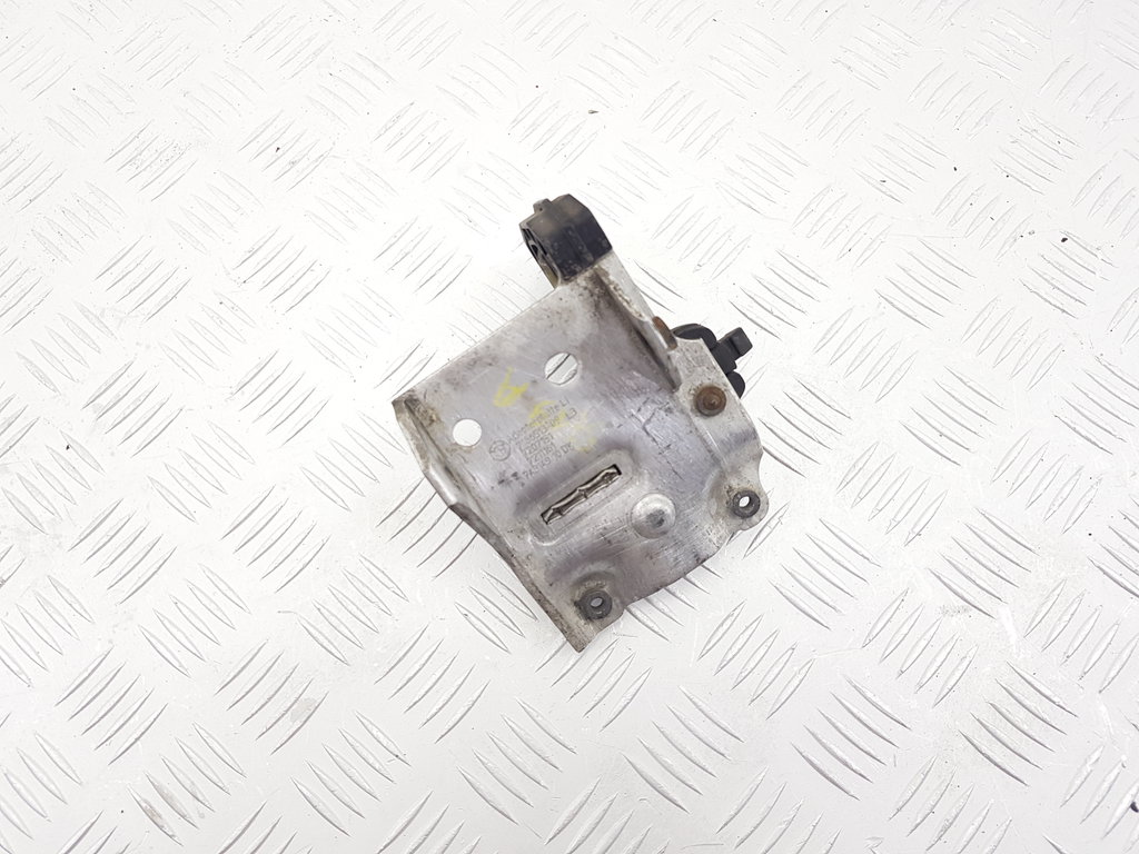 320041