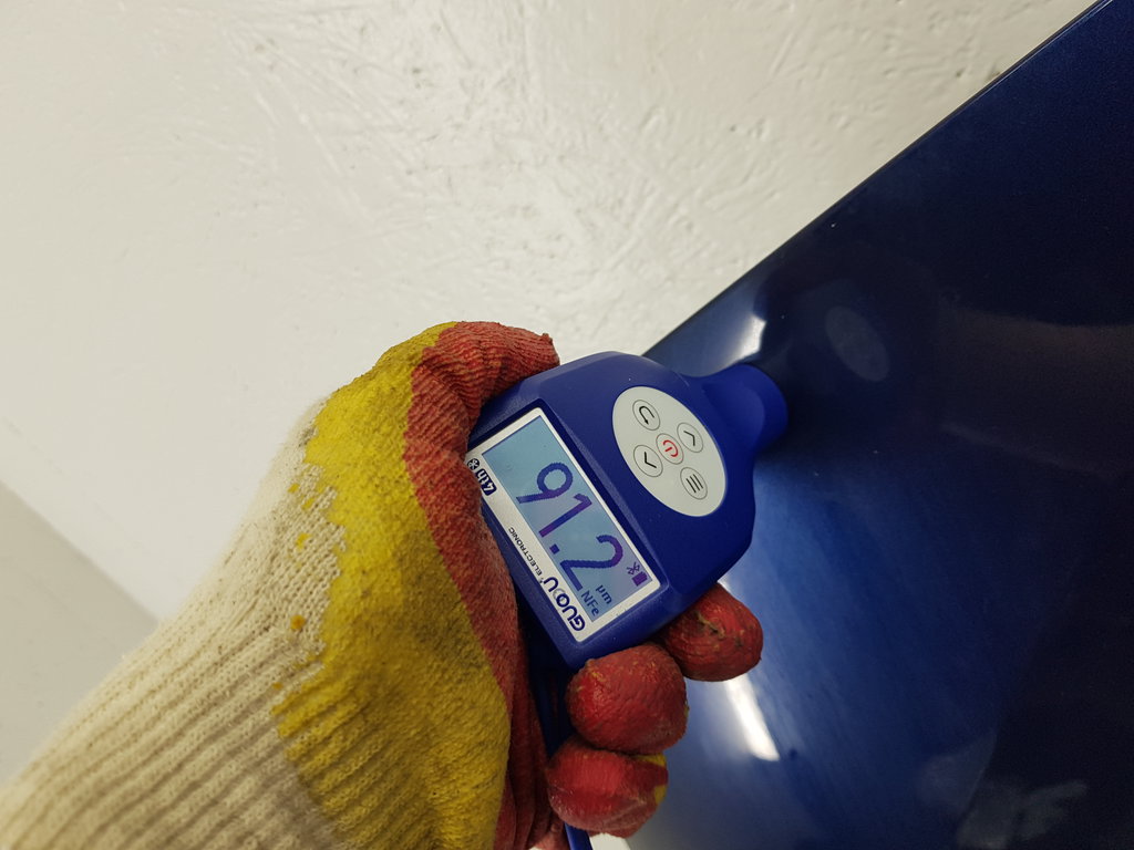 320700