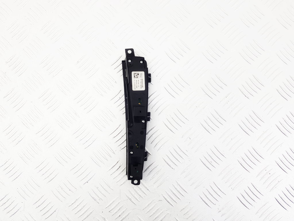 320860
