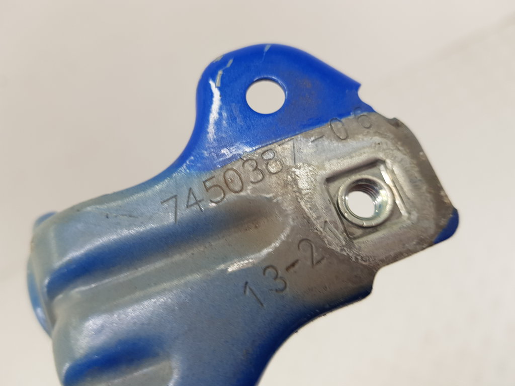 321032