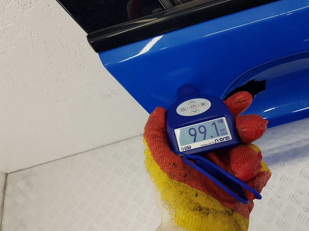 321581