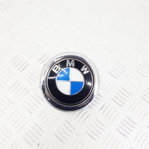 Эмблема BMW X2 F39 1 поколение (2017-2023)