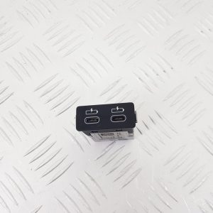 Разъем AUX / USB BMW 1 F40 3 поколение (2019-2024)