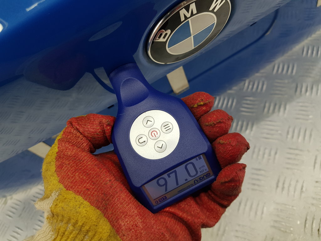 321852