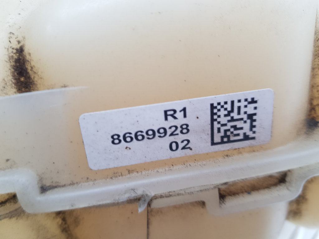 321935