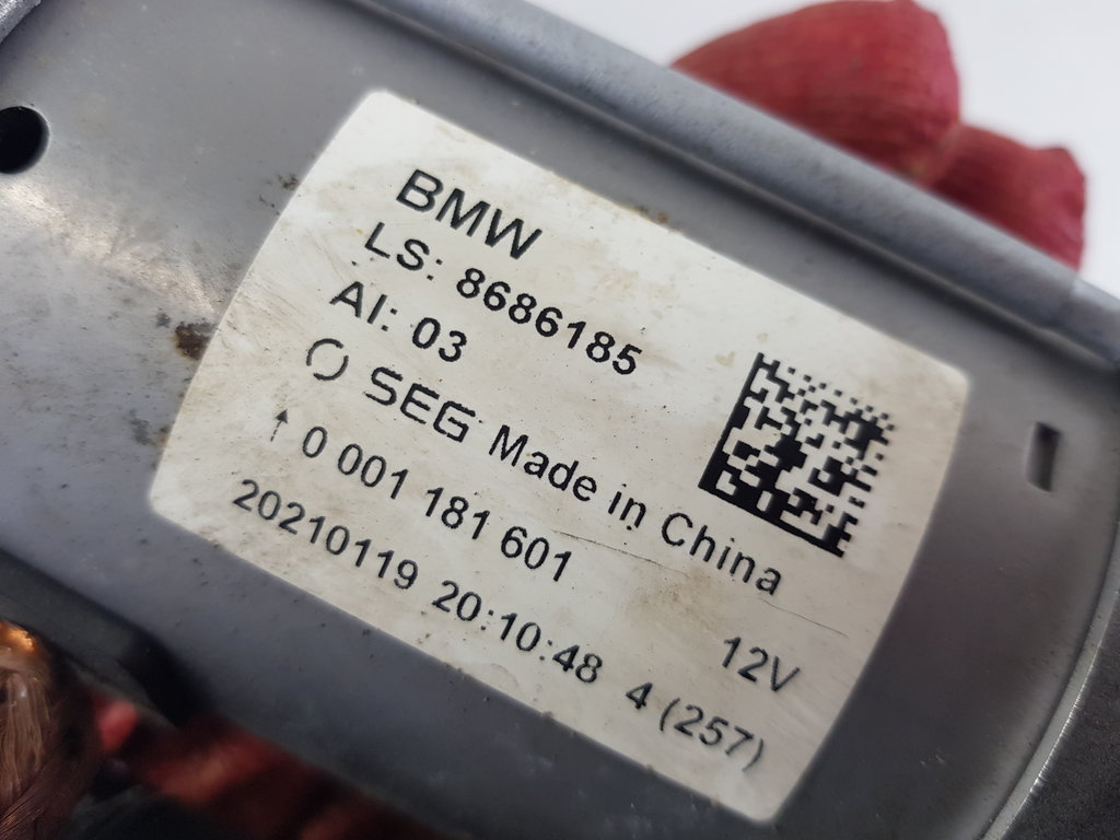 322018