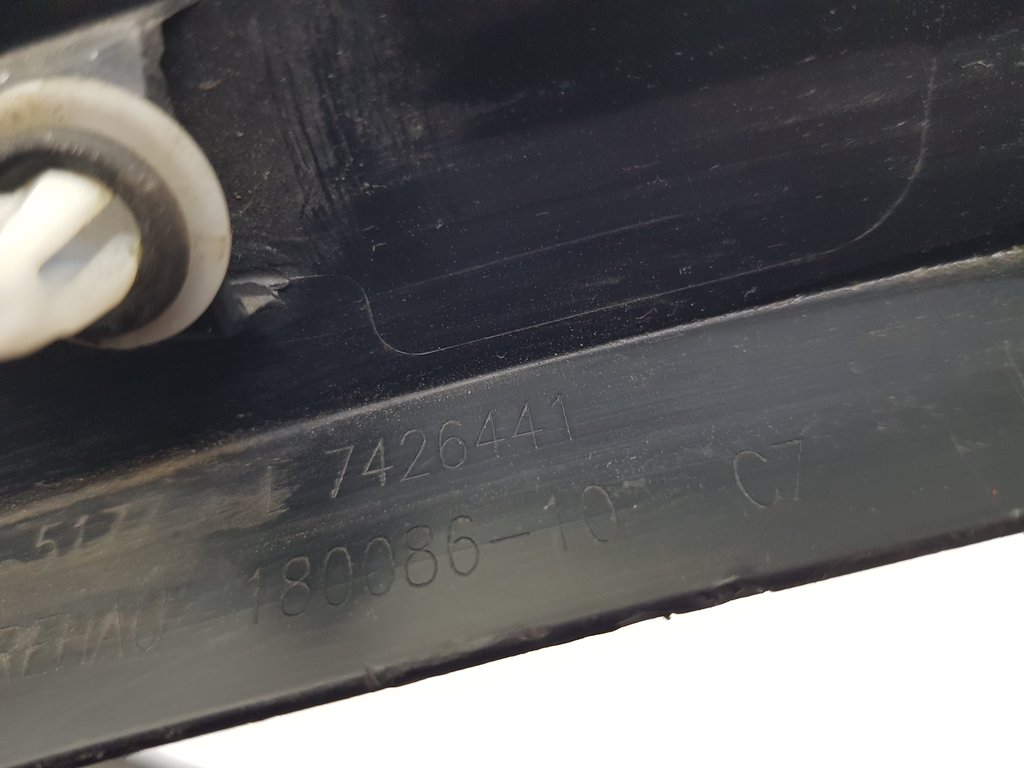 322270