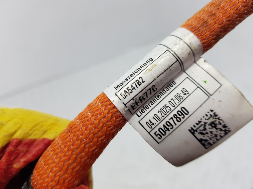 322715