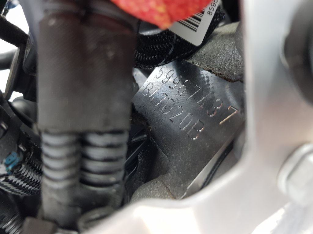 322722