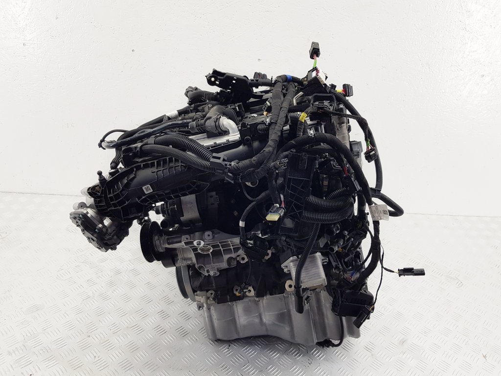 322745