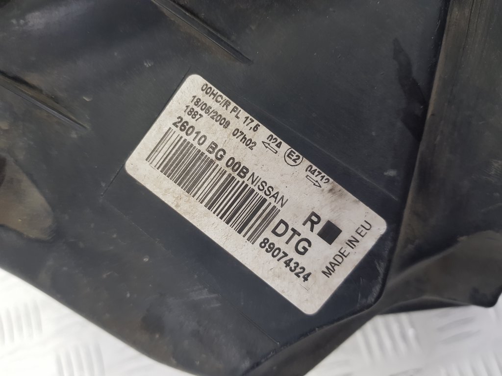 323220