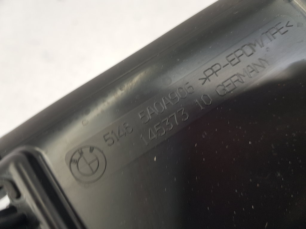 323367