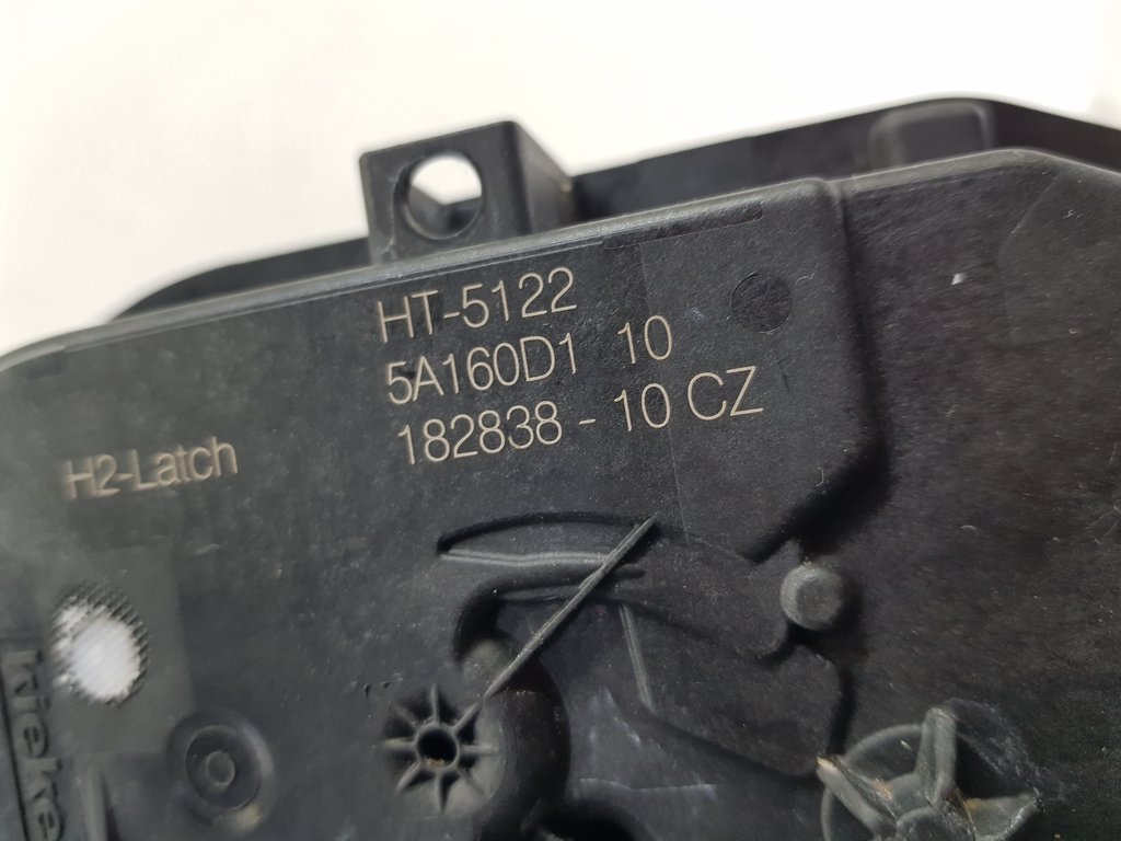 323614