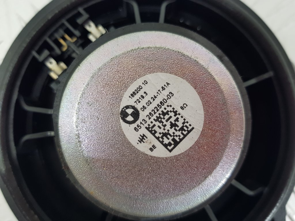 323773