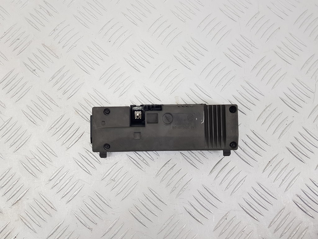 323880