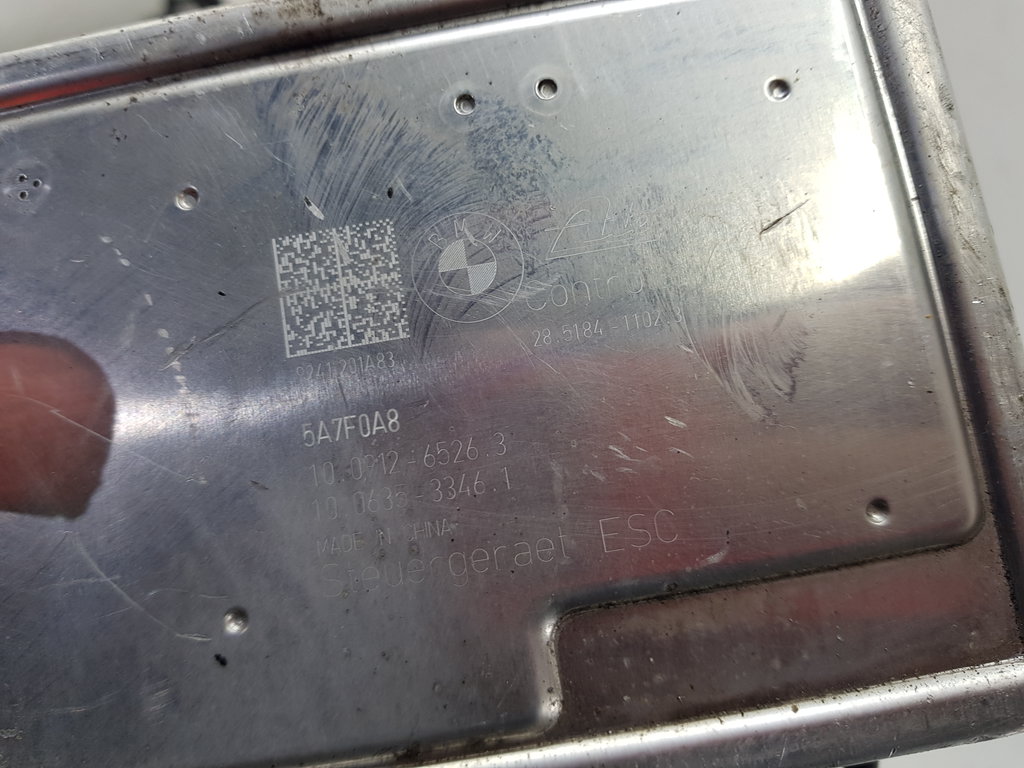 324251