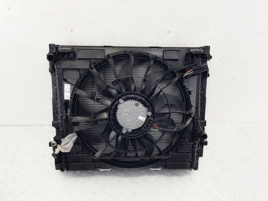 324479