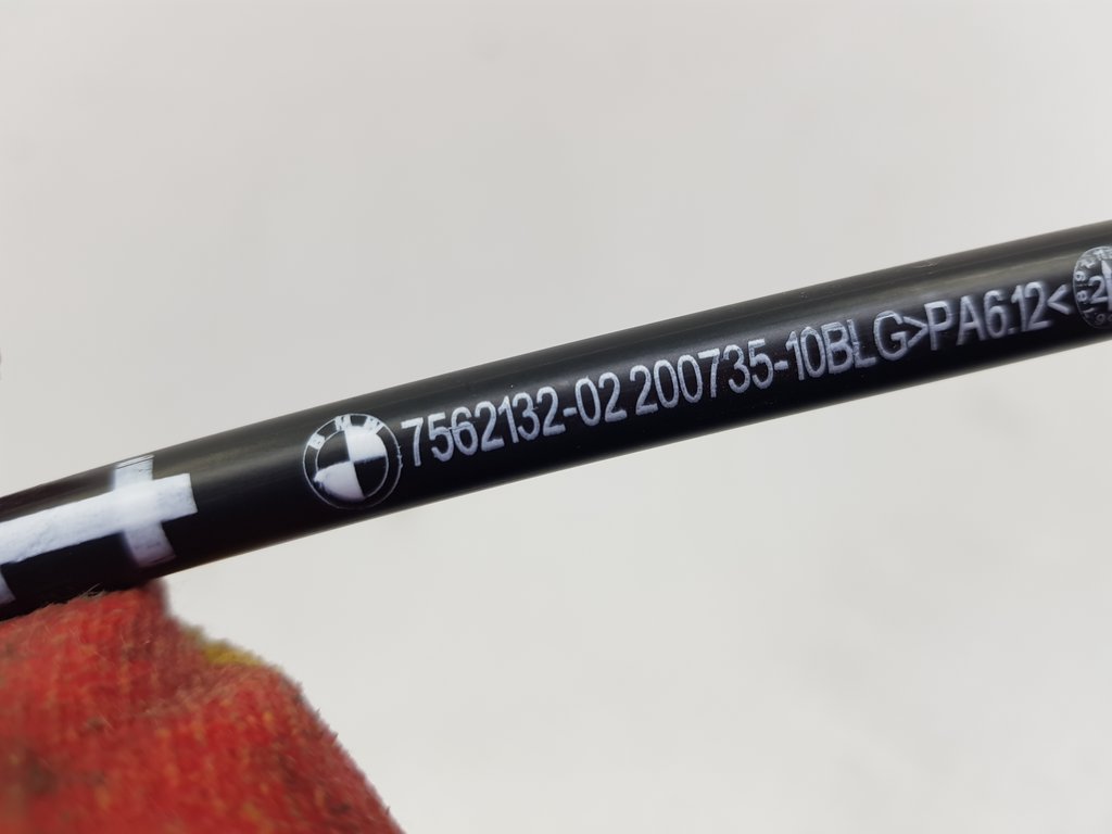 324486