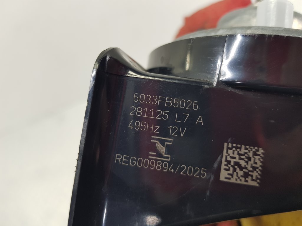 324504